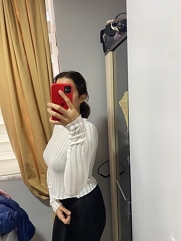 Beyaz bluz