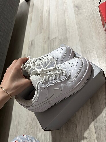 Nike shadow ve Nike hırka beraber