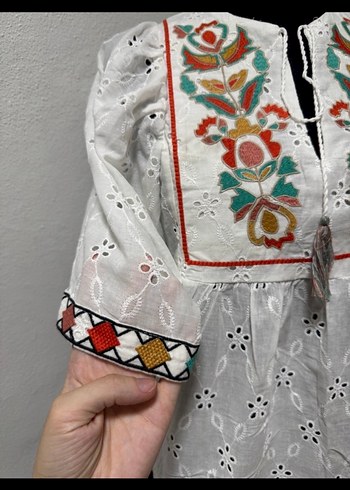 Nakışlı Bohem Mini V Yaka Bluz - Görsel 2