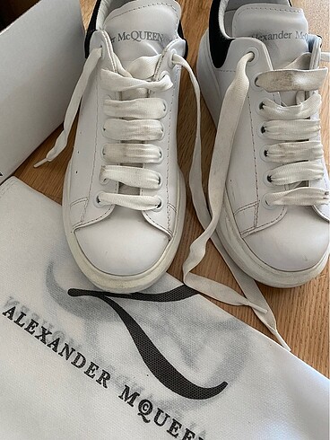 Alexander McQueen Alexander mcqueen