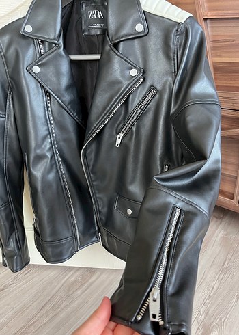 Zara Siyah erkek Deri Ceket - Görsel 2