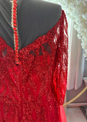 Kırmızı Nakışlı Uzun Abiye Elbise - Görsel 7