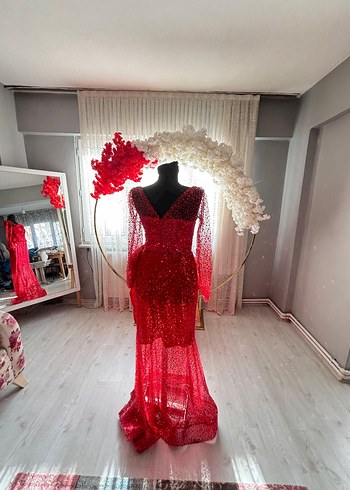 Uzun Kollu Kırmızı Drapeli Abiye Elbise - Görsel 6