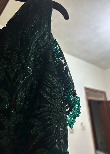 Adil Işık Yeşil Nişan elbise