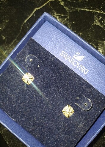 Beden Orjianal swarovski klipsli küpe