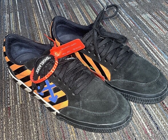 Off white vulcanized 43no