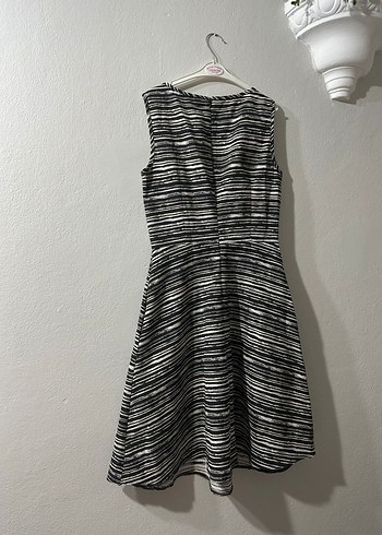 s Beden Gri Zebra Desenli Kolsuz Midi Elbise