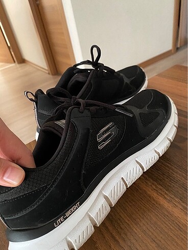 37,5 Beden Skechers kadın spor ayakkabı
