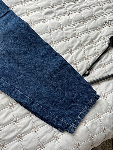 38 Beden mom jean