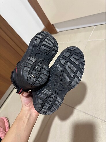 28 Beden siyah Renk Erkek çocuk bot kinetix