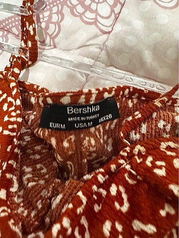 m Beden BERSHKA ÇİÇEK DESENLİ TULUM
