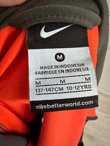 11-12 Yaş Beden Nike esofman