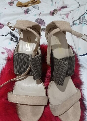 36 Beden Sandaley