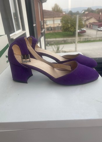 Mor Süet Tokalı Kadın Topuklu Ayakkabı - Görsel 2