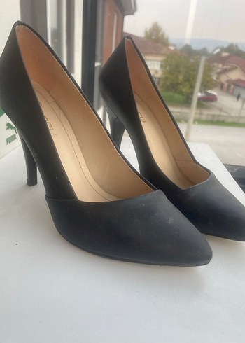 Klasik Siyah Tokalı Stiletto Topuklu Kadın Ayakkabı - Görsel 2