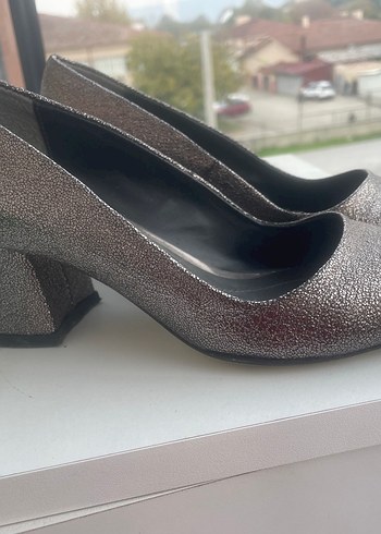 Gri Yılan Desenli Stiletto Topuklu Kadın Ayakkabı - Görsel 2