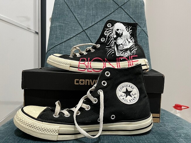 Converse Converse