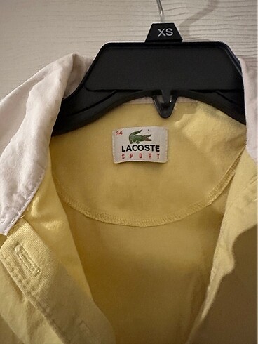 xs Beden Lacoste sarı tişört