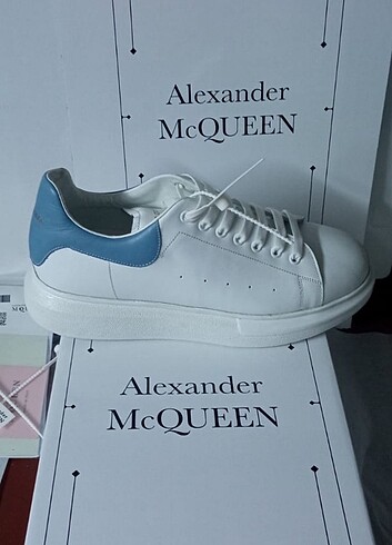 Alexander McQueen Kutulu faturalı ürün toptan perakende satış