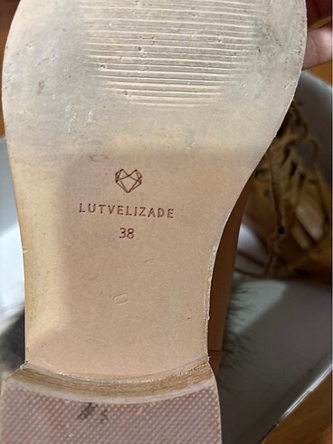 LUTVELİZADE Kadın Bot