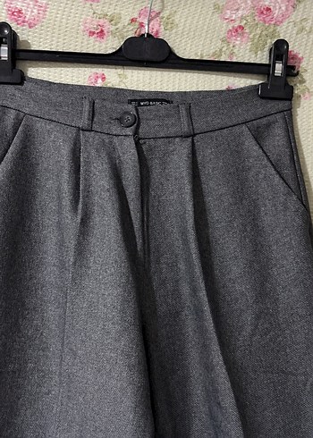 Gri Kadın Pilili Midi Kumaş Pantolon - Görsel 2