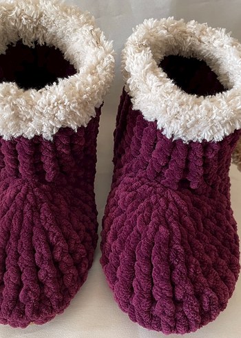 Bordo Nakışlı Kız Çocuk Örgü Ev Terliği - Görsel 6