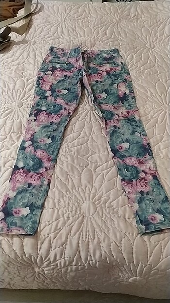 Kız çocuk kot pantalon
