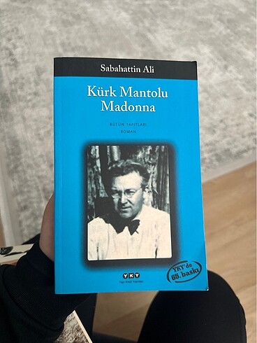 Roman kitap