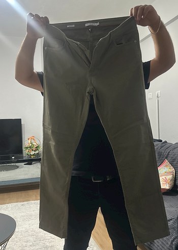 Gri Bol Kesim Kemerli Erkek Pantolon