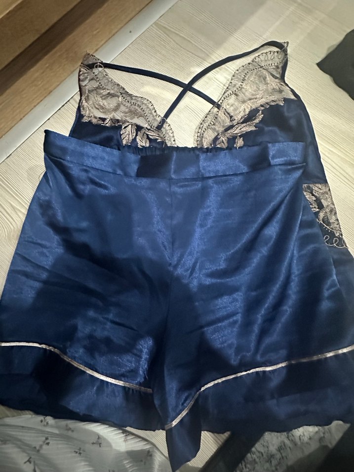 Nakışlı Lacivert İp Askılı Midi Gecelik - Görsel 3