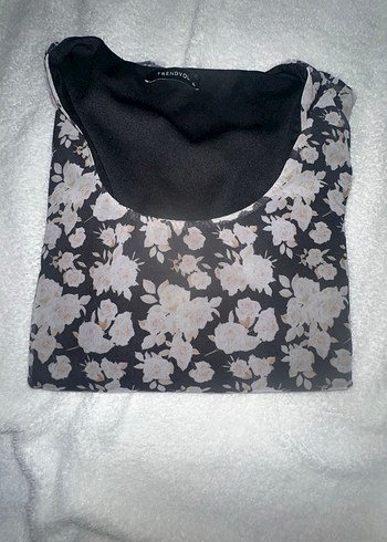 Gri Çiçekli bluz - Görsel 3