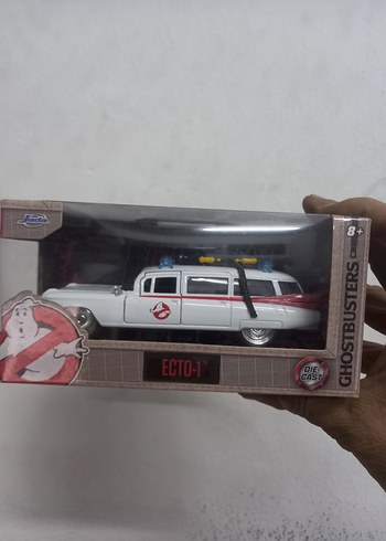 Beyaz Ghostbusters Ecto-1 Oyuncak Araba