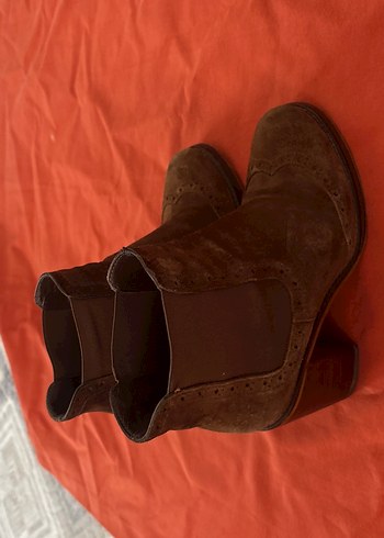 Kahverengi Süet Kadın Dolgu Topuklu Bot - Görsel 4