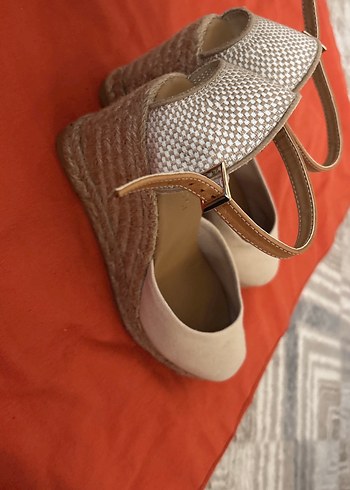 Nine West Beyaz Dolgu Topuklu Kadın Espadril - Görsel 3