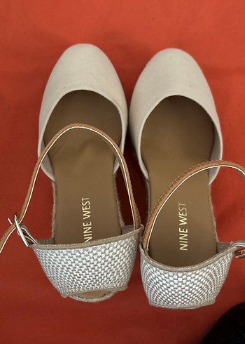 Nine West 37