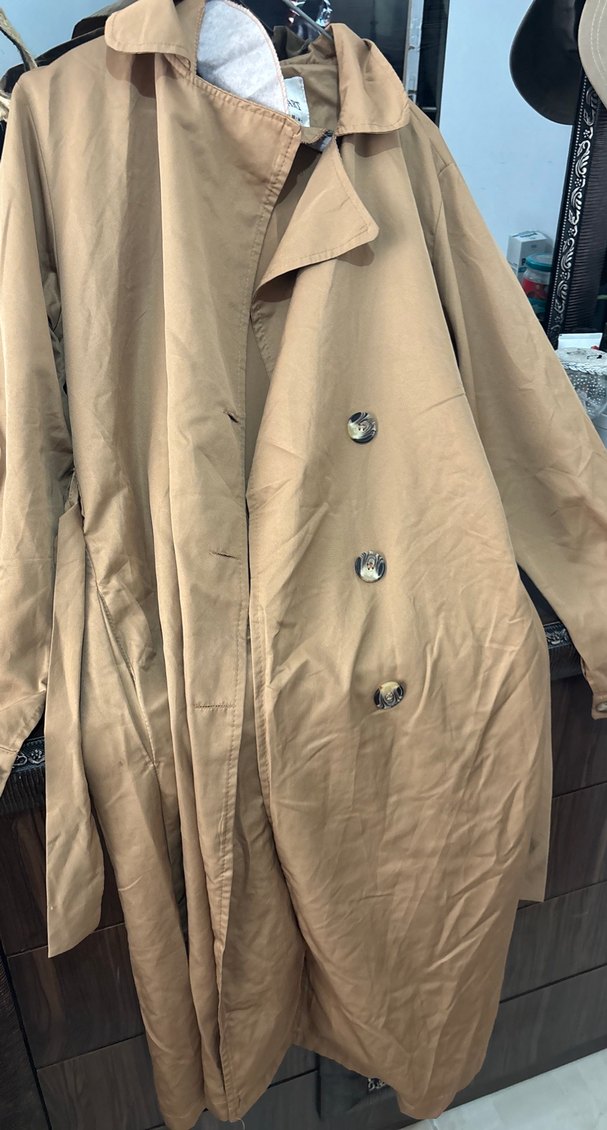 Düğmeli Bej Uzun Keten Kadın Trençkot - Görsel 3