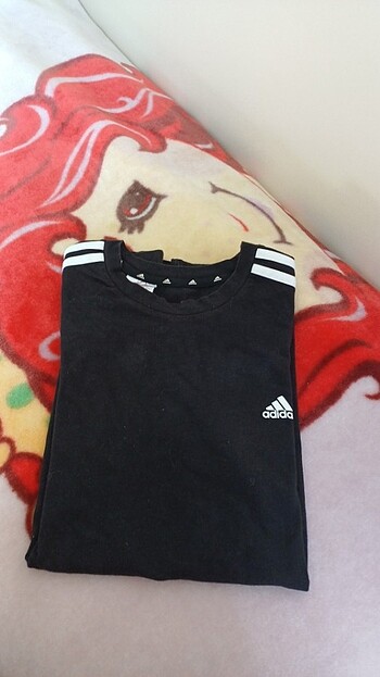 Adidas siyah tshirt