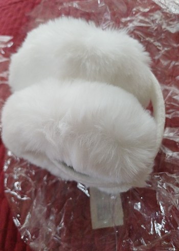 Kadın Beyaz Kürklü Kulaklık katlanir - Görsel 4