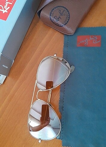 Rayban güneş gözlüğü 