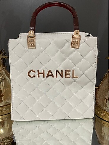 Chanel Lüks Saplı Kol Çantası