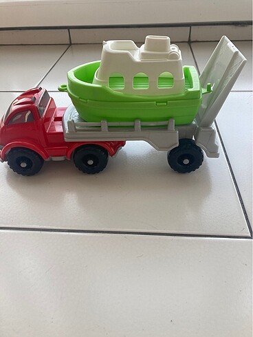  Plastik Araba Seti