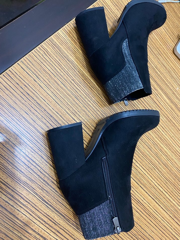 Yepyeni Siyah Süet Kadın Topuklu Bot - Görsel 5