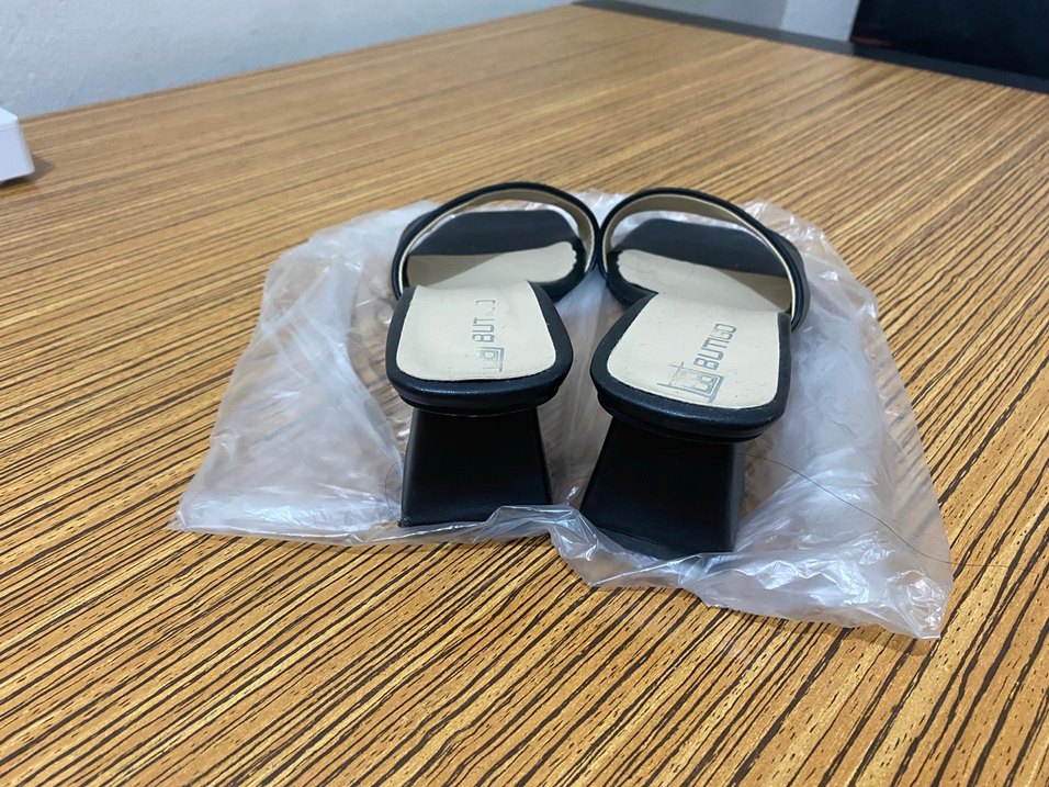 Sıfır gibi FLO BUTİGO Siyah Topuklu Kadın Terlik - Görsel 5