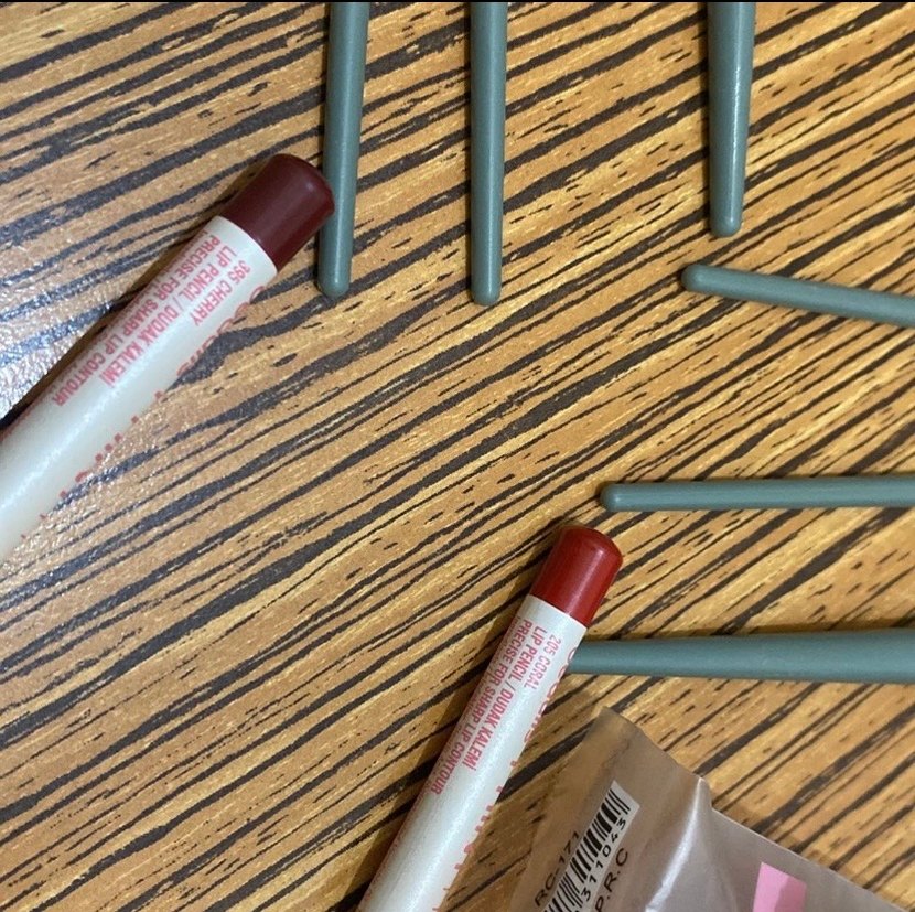 4 ad gratis marka kalem sıfır sayılır ve de fırçalar tek fiyat - Görsel 4