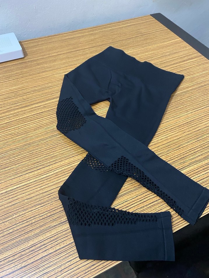 Sıfır ayarında Tayt, yanında kot hediye - Görsel 5