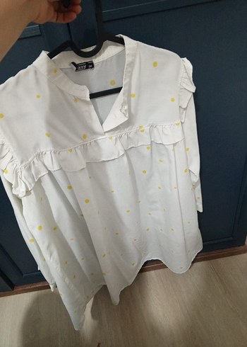 Pamuklu Beyaz Nakışlı Fırfırlı Tunik gömlek - Görsel 3