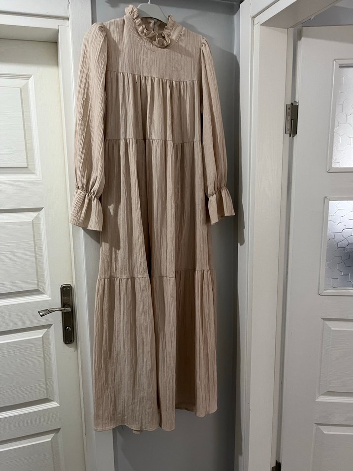 Bej uzun elbise - Görsel 2