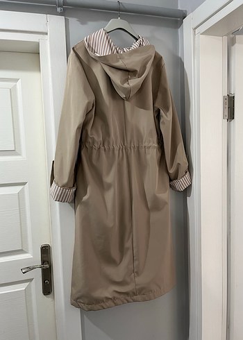 Bej Kadın Uzun Kuşaklı Trençkot - Görsel 6