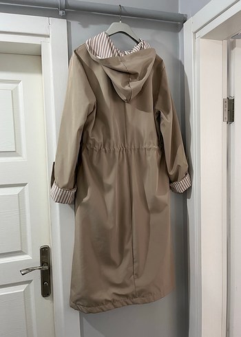 Bej Kadın Uzun Kuşaklı Trençkot - Görsel 7