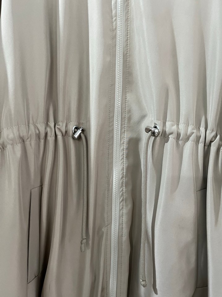 Bej Kadın Uzun Kuşaklı Trençkot - Görsel 4